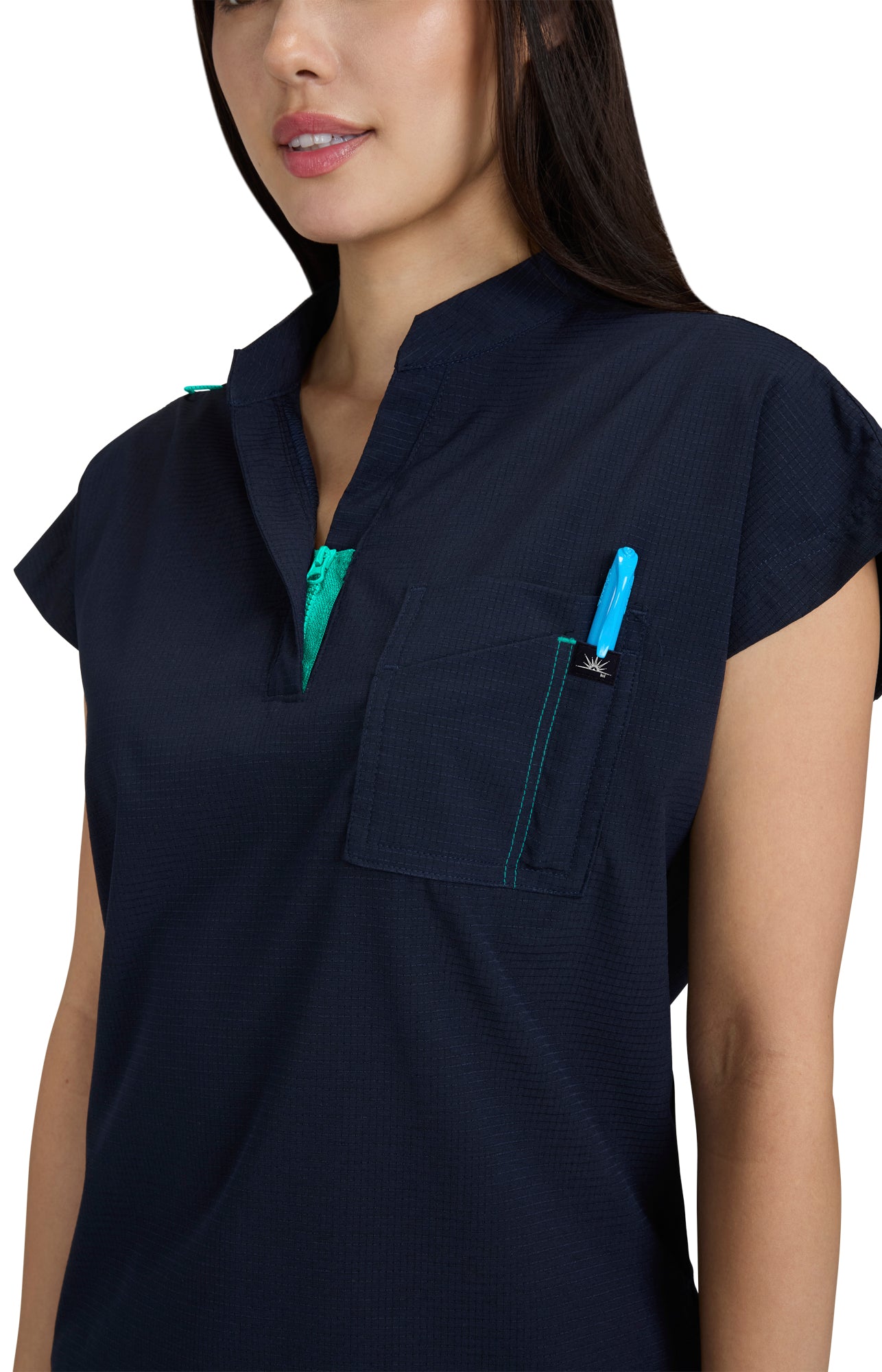 ゼニス新作モデル Solis x koi Catrin Women's 2-Pocket Zipper-Neck Scrub Top 心理学