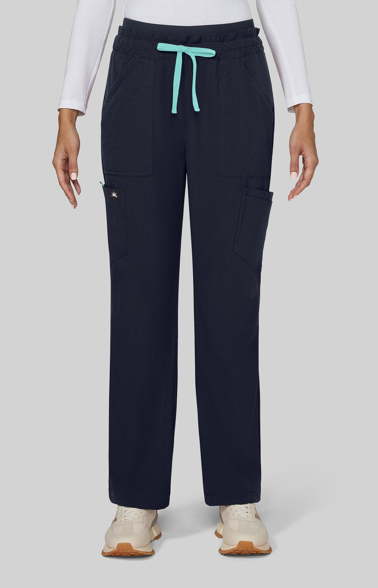 Solis x koi Freda Women's 6-Pocket Wide Leg Scrub Pant – koihappiness