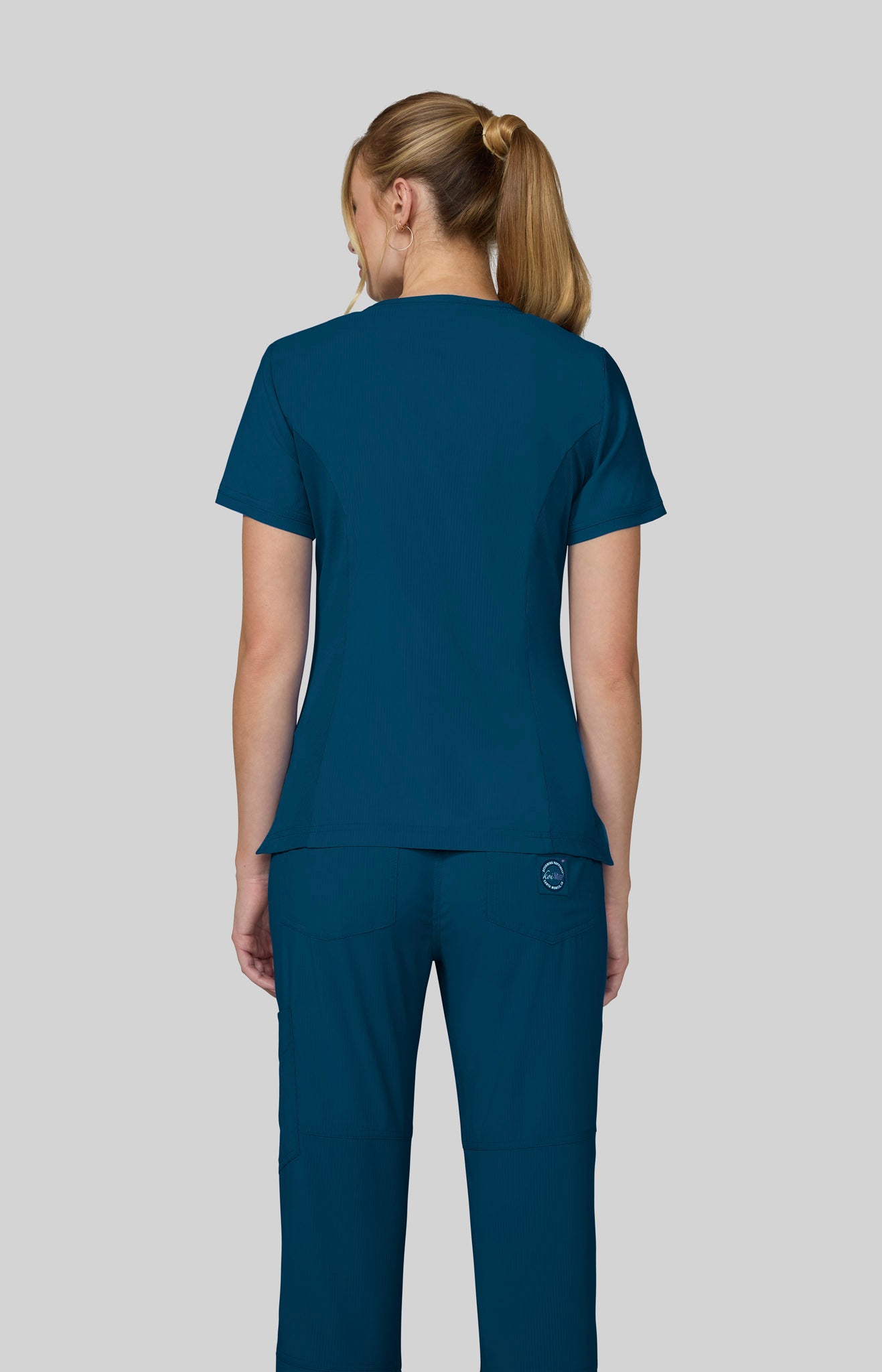 Philosophy Women's 3-Pocket Mock-Wrap Scrub Top – koihappiness