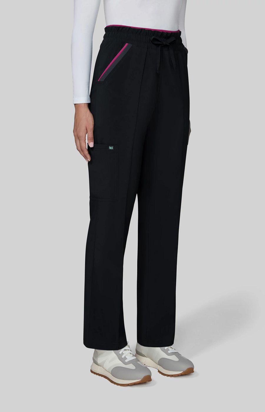 koi Basics Raelynn Women's 5-Pocket Scrub Pant Black