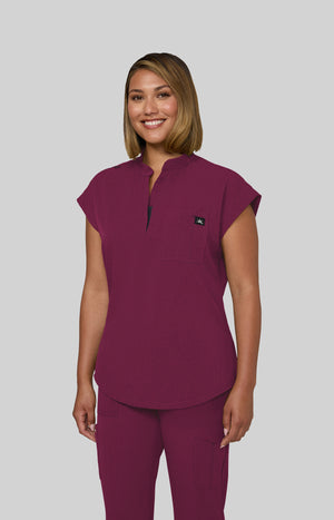 Catrin Top | Solis | Wine