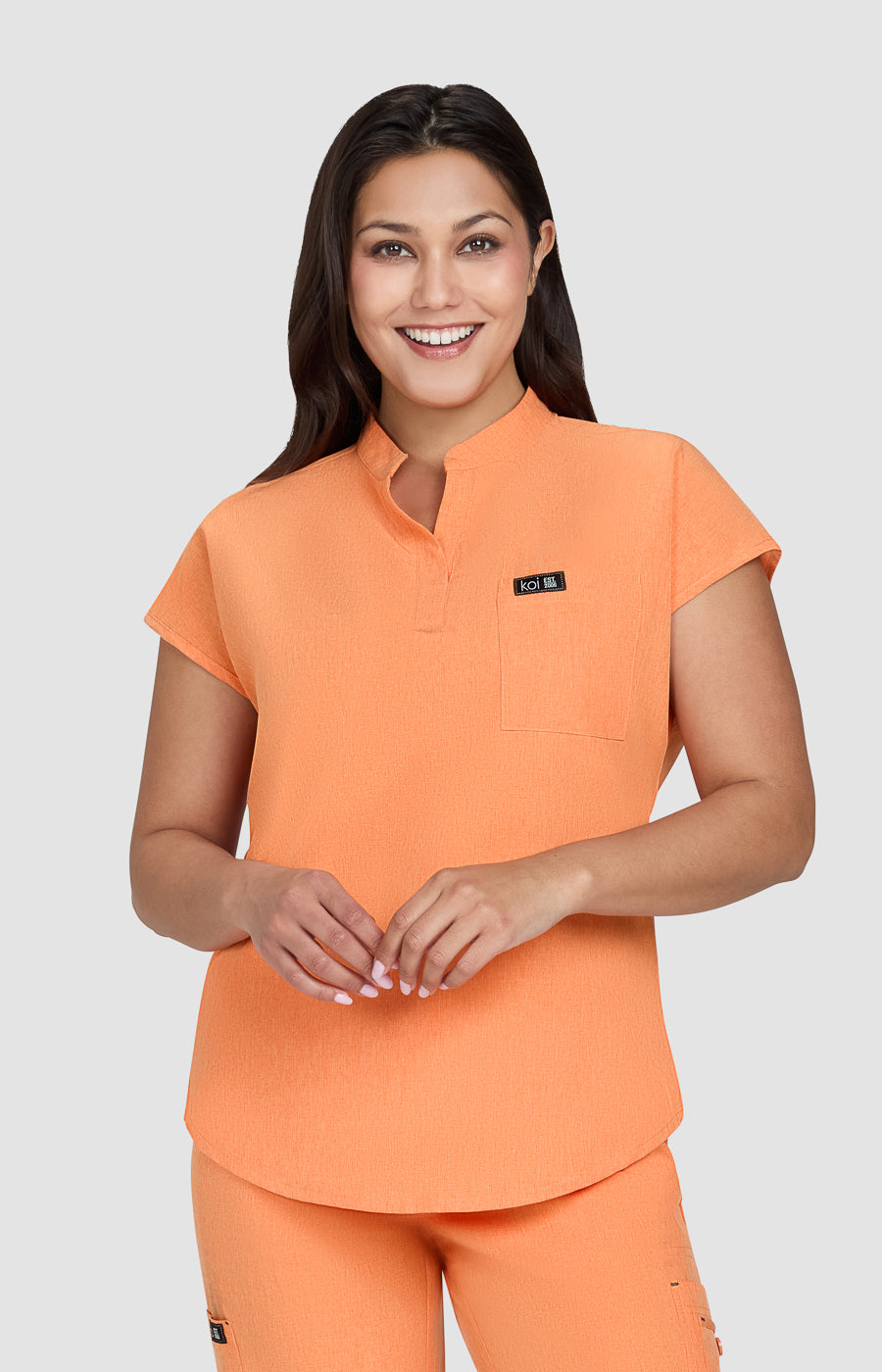 トップス Ari Ari Women's 1-Pocket Stretch Tuck-In Scrub Top – koihappiness