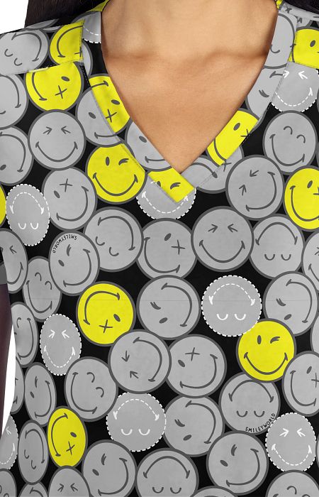 Adoring Top Smiling All Around
